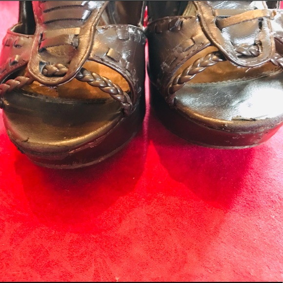 Chinese Laundry, size 6.5, brown heels - Picture 9 of 10